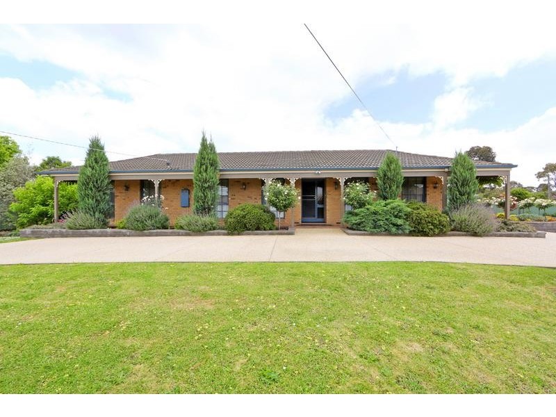 1 Lojosa Court, Ferntree Gully VIC 3156
