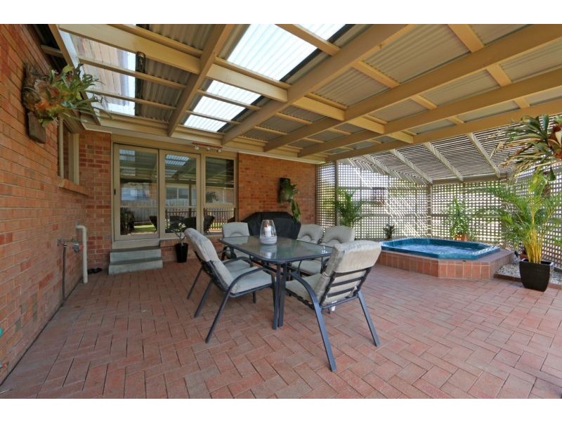 1 Segarta Circuit, Ferntree Gully VIC 3156