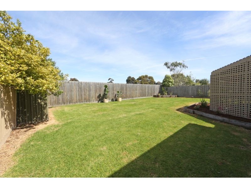 1 Segarta Circuit, Ferntree Gully VIC 3156