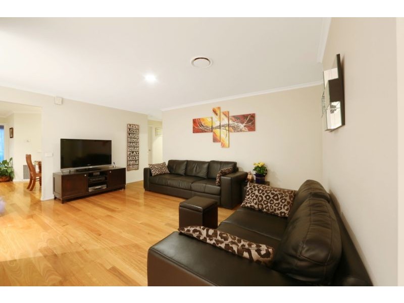 4 Ravenscourt Close, Rowville VIC 3178