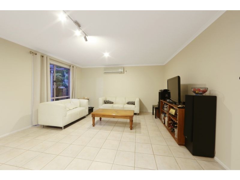 4 Ravenscourt Close, Rowville VIC 3178