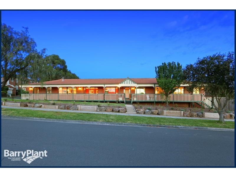 43 Woodside Drive, Rowville VIC 3178