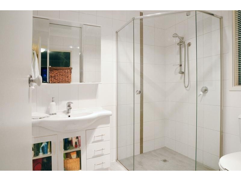 21 Kingston Street, Ferntree Gully VIC 3156