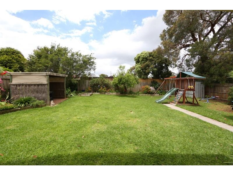 21 Kingston Street, Ferntree Gully VIC 3156