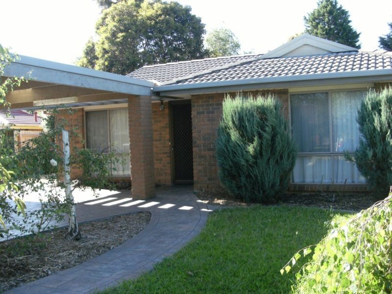 14 Bristol Place, Rowville VIC 3178