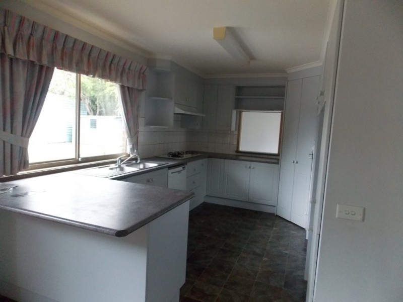 14 Bristol Place, Rowville VIC 3178