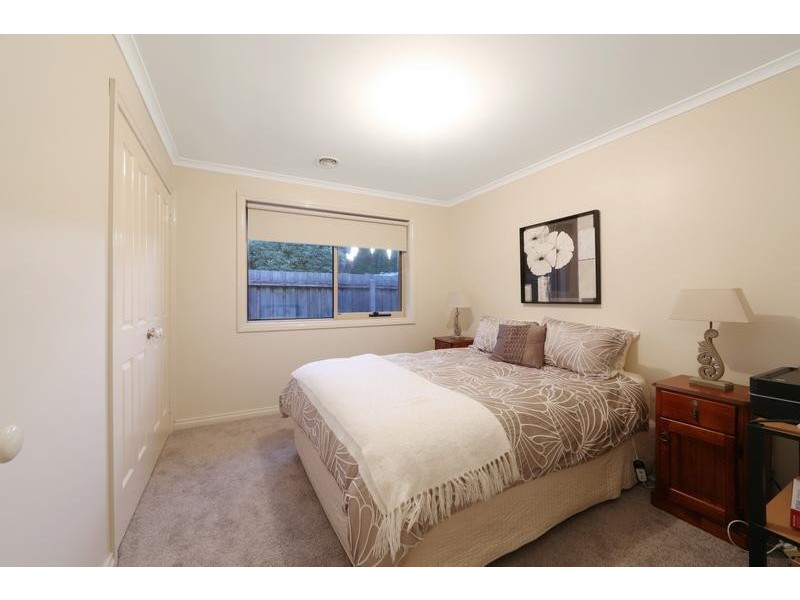 5 Dunscombe Close, Rowville VIC 3178