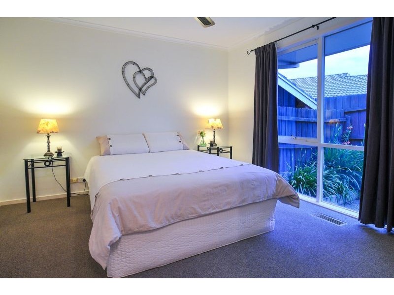 7 Mitta Close, Rowville VIC 3178