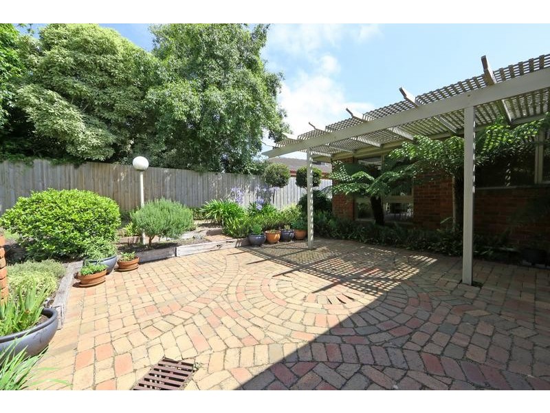 11 Malmsbury Crescent, Rowville VIC 3178