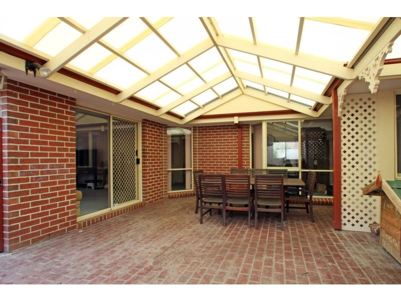 41 Fairway Drive, Rowville VIC 3178