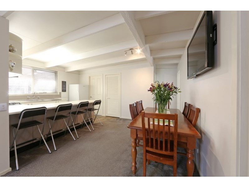 8 Jenhill Court, Rowville VIC 3178