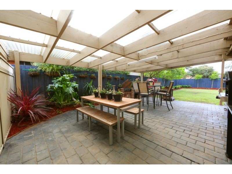 8 Jenhill Court, Rowville VIC 3178