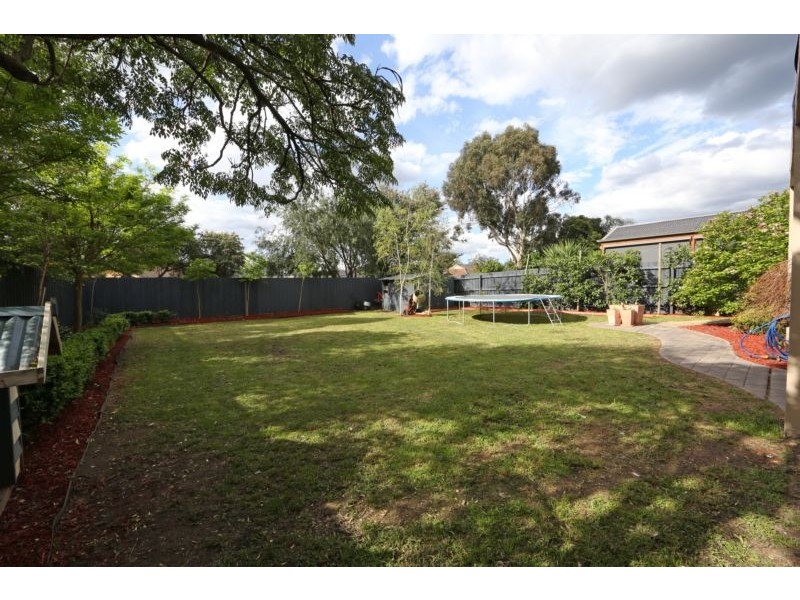 8 Jenhill Court, Rowville VIC 3178