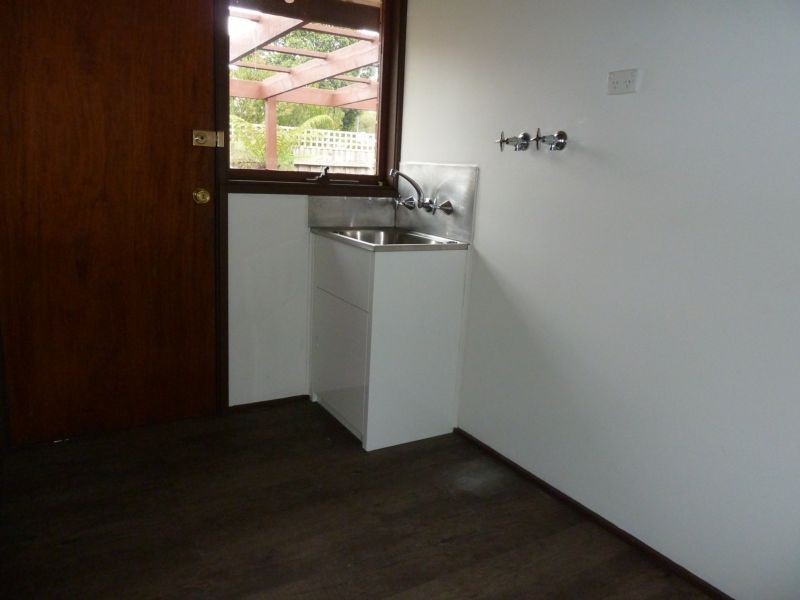 1 Cedarview Close, Rowville VIC 3178