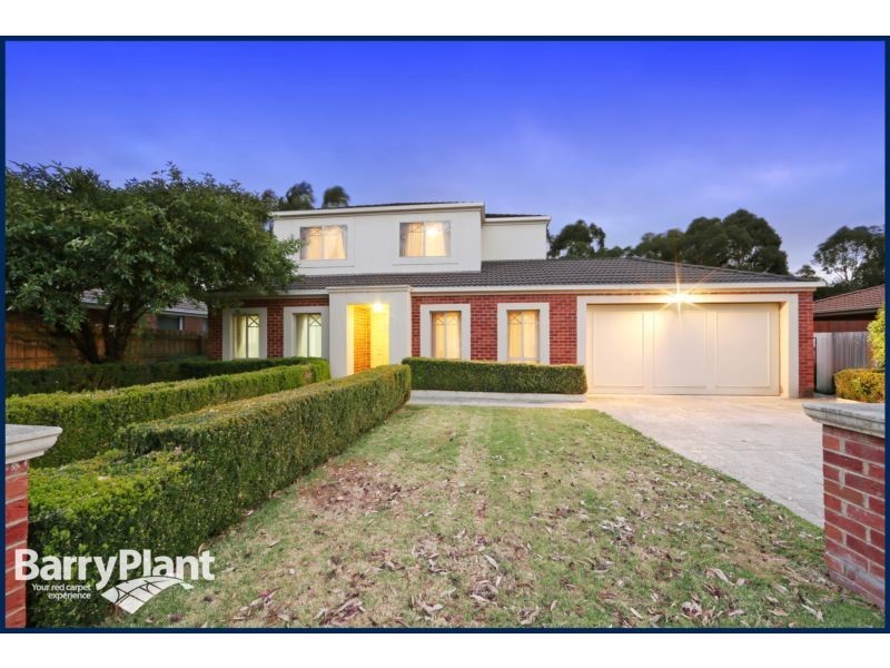 124 Waradgery Drive, Rowville VIC 3178