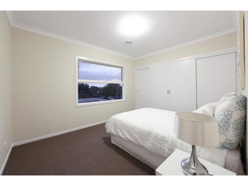2/2 Carrara Road, Rowville VIC 3178