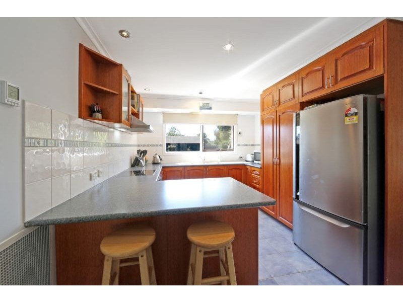 179 Dandelion Drive, Rowville VIC 3178