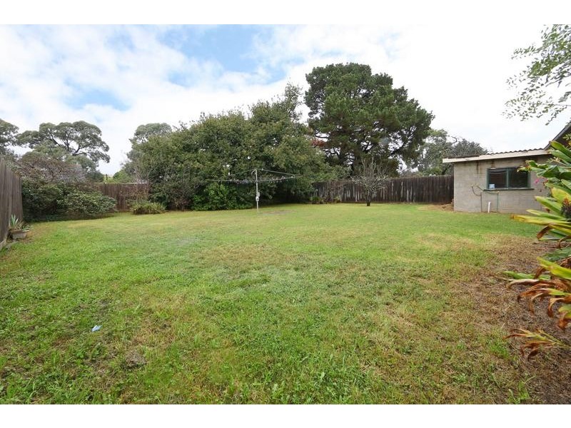 11 Duncan Avenue, Boronia VIC 3155