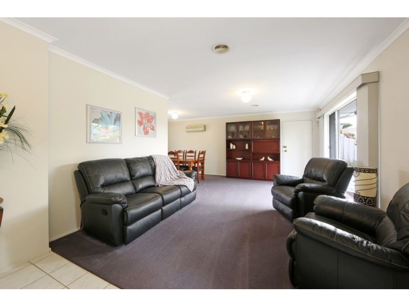 3 Overton Close, Rowville VIC 3178