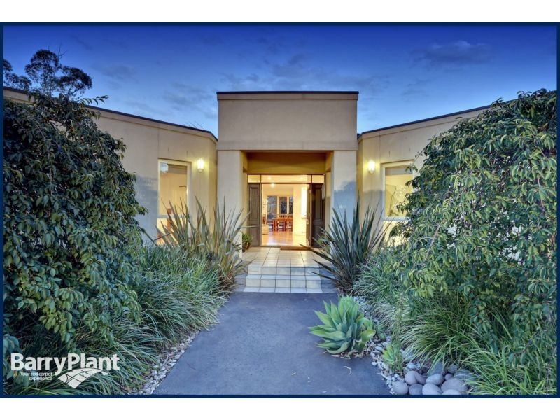 270 Hallam North Road, Lysterfield South VIC 3156