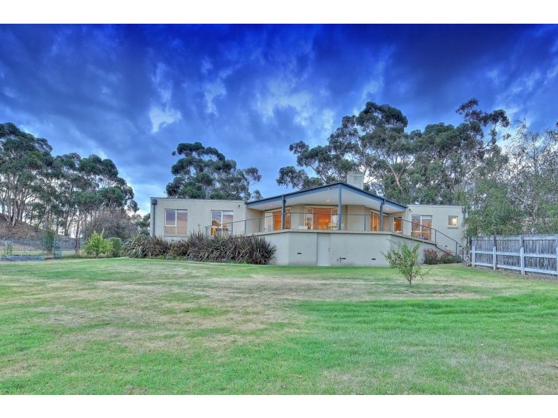 270 Hallam North Road, Lysterfield South VIC 3156