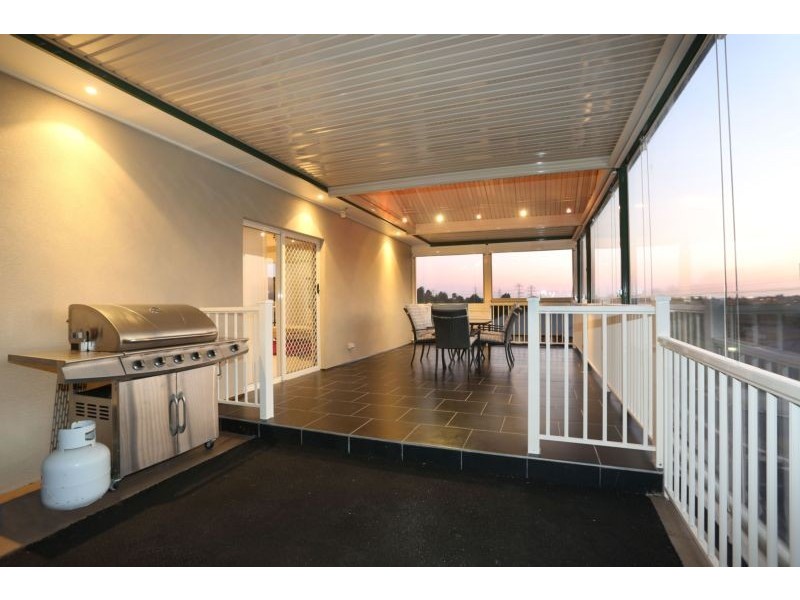 17 Parkview Terrace, Lysterfield South VIC 3156