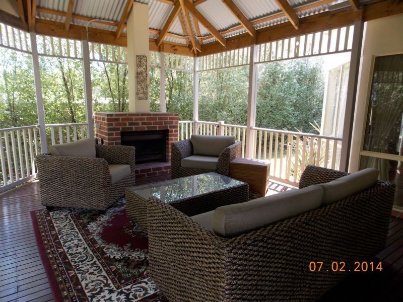 9 Kalimna Court, Rowville VIC 3178