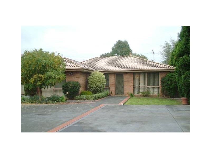 3 Linnel Court, Rowville VIC 3178