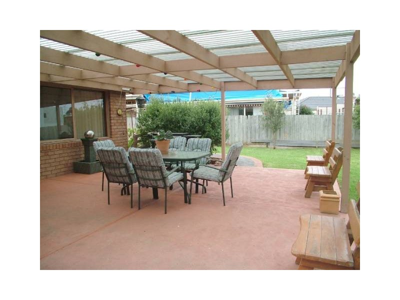 3 Linnel Court, Rowville VIC 3178