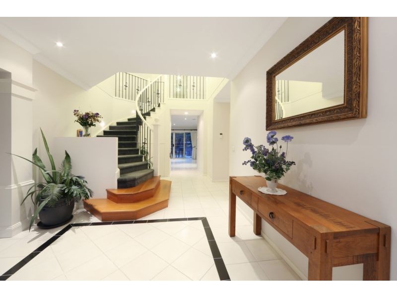 1 Grosvenor Road, Rowville VIC 3178