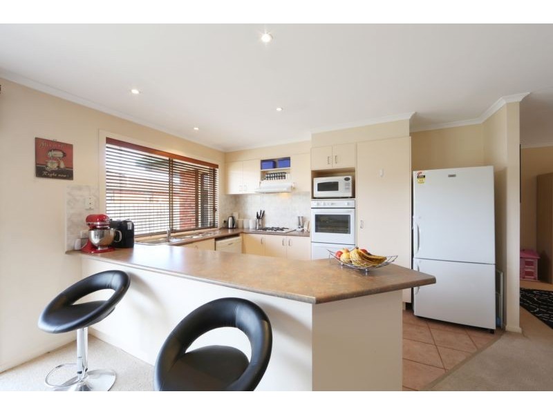 8 Rosebank Court, Rowville VIC 3178