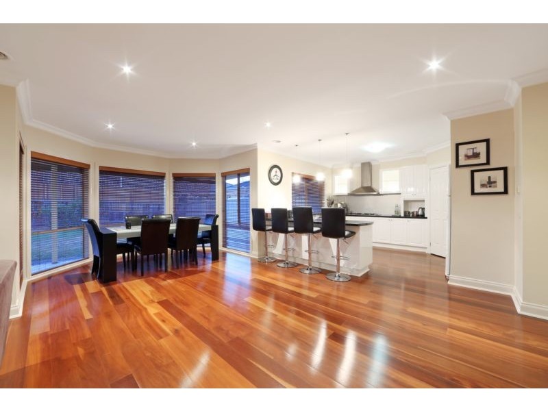 62 Langhorne Crescent, Rowville VIC 3178