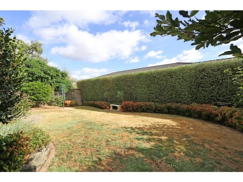 6 Harptree Close, Rowville VIC 3178