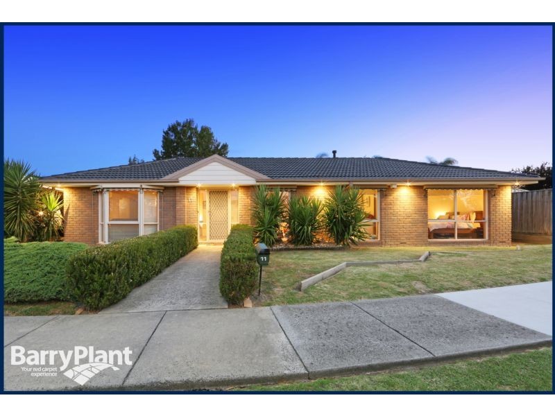 11 Glenlea Close, Rowville VIC 3178