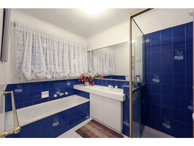 30 Sullivan Avenue, Lysterfield VIC 3156