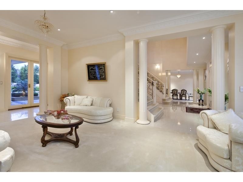 81 Grange Drive, Lysterfield VIC 3156