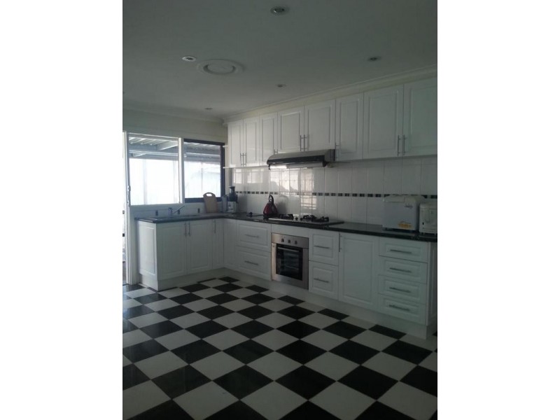 1/10 Frawley Road, Eumemmerring VIC 3177