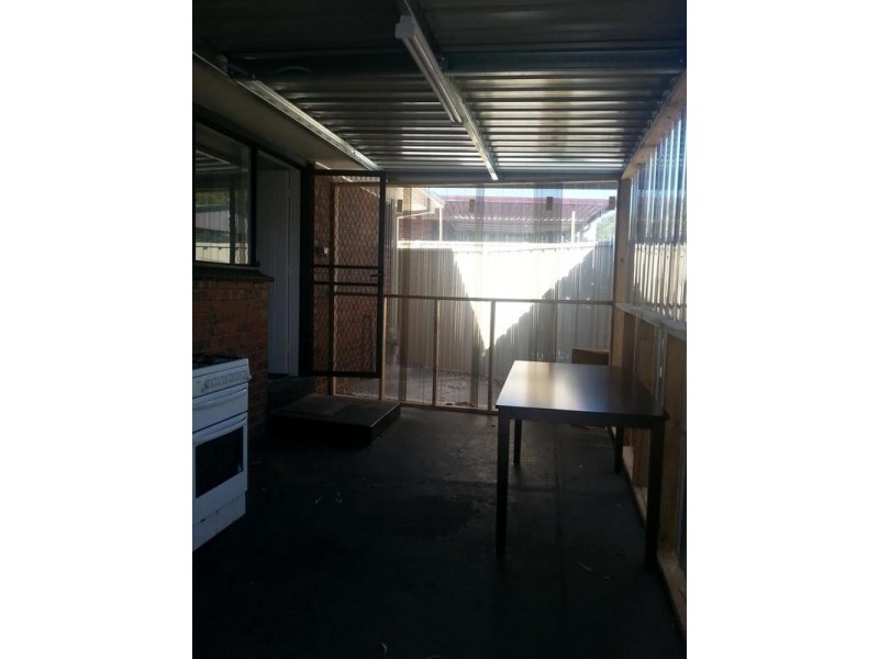 1/10 Frawley Road, Eumemmerring VIC 3177