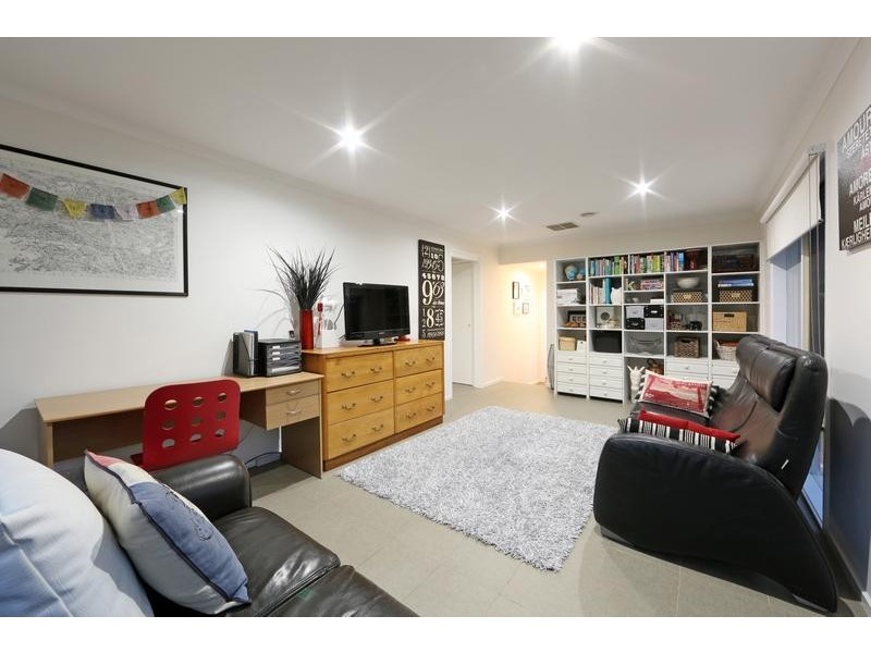 46 Spruce Drive, Rowville VIC 3178