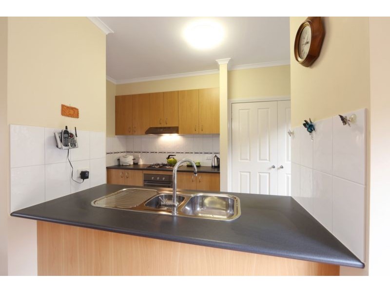 4/10 Wyndham Place, Rowville VIC 3178