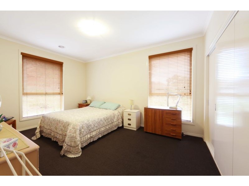 4/10 Wyndham Place, Rowville VIC 3178