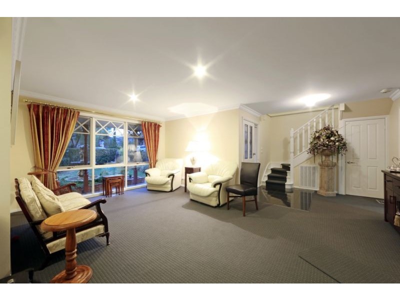 11 Baringa Court, Rowville VIC 3178