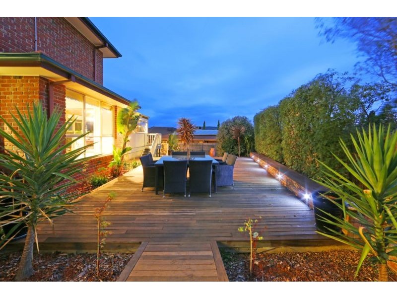 11 Baringa Court, Rowville VIC 3178