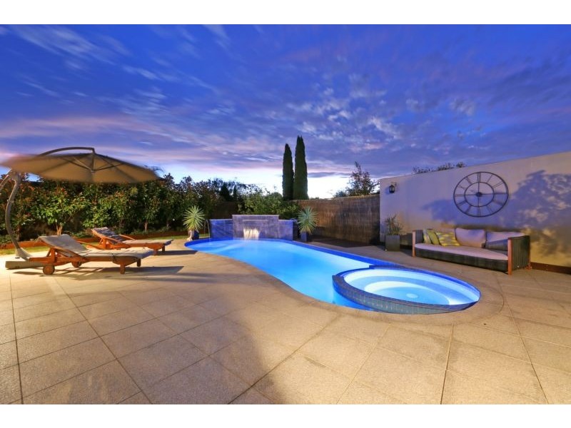 7 Clare Court, Rowville VIC 3178