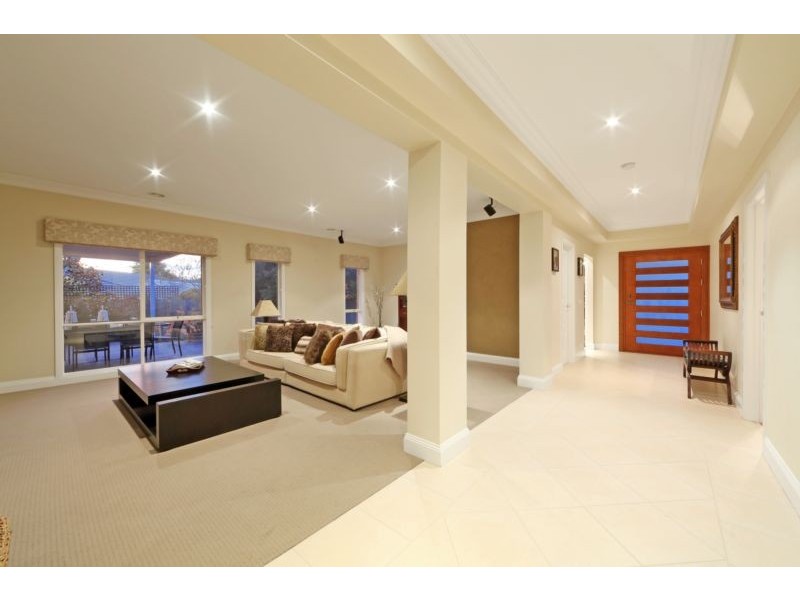 7 Clare Court, Rowville VIC 3178