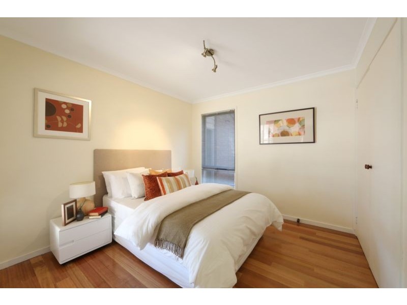 27 Bridgewater Way, Rowville VIC 3178