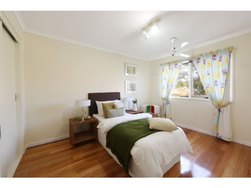 27 Bridgewater Way, Rowville VIC 3178