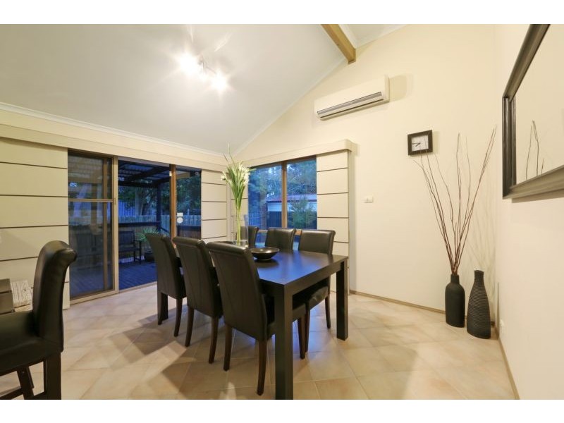 61 Taylors Lane, Rowville VIC 3178