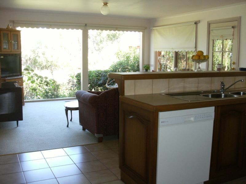 134 Karoo Road, Rowville VIC 3178