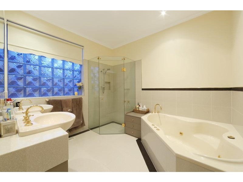 55-57 Murrindal Drive, Rowville VIC 3178